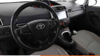 Leasing Hayon Toyota Verso 2016