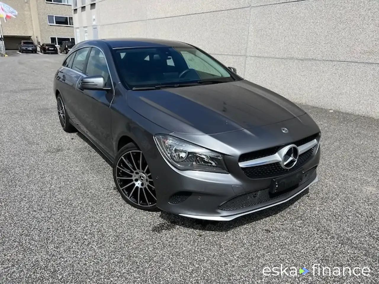 Lízing Kombi MERCEDES CLA 200 2018