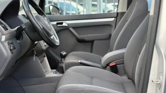 Lízing Hatchback Volkswagen Touran 2011