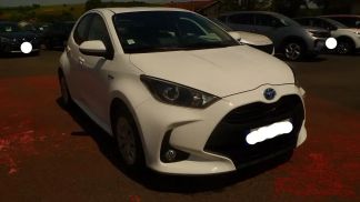 Lízing Sedan Toyota Yaris 2021