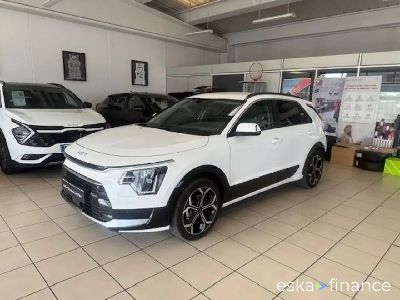 Leasing Wagon Kia Niro 2024