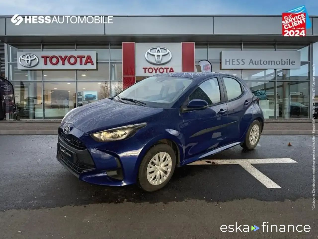 Leasing Sedan Toyota Yaris 2022