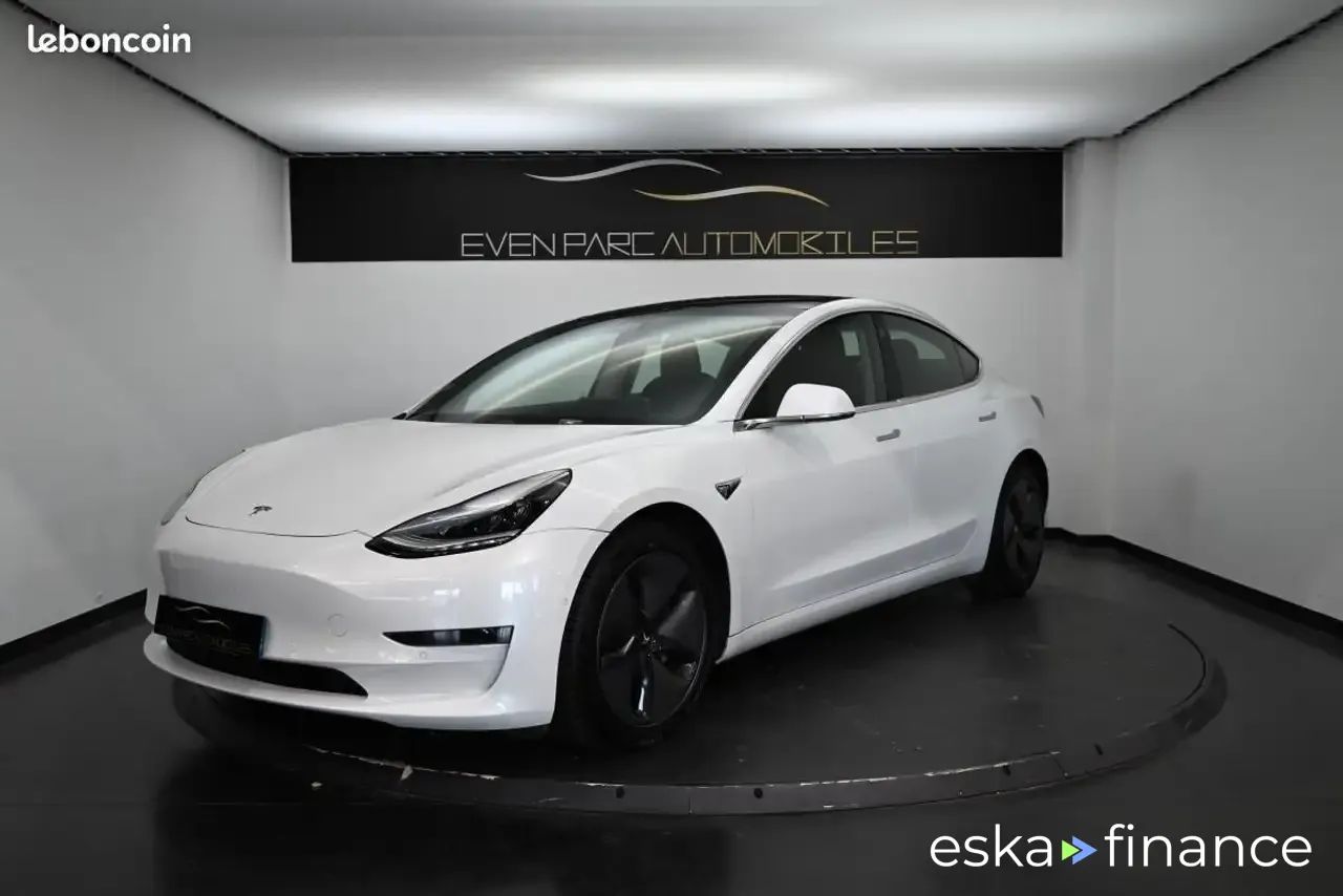 Finansowanie Sedan Tesla Model 3 2020