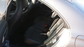 Lízing Sedan MERCEDES CLA 180 2015