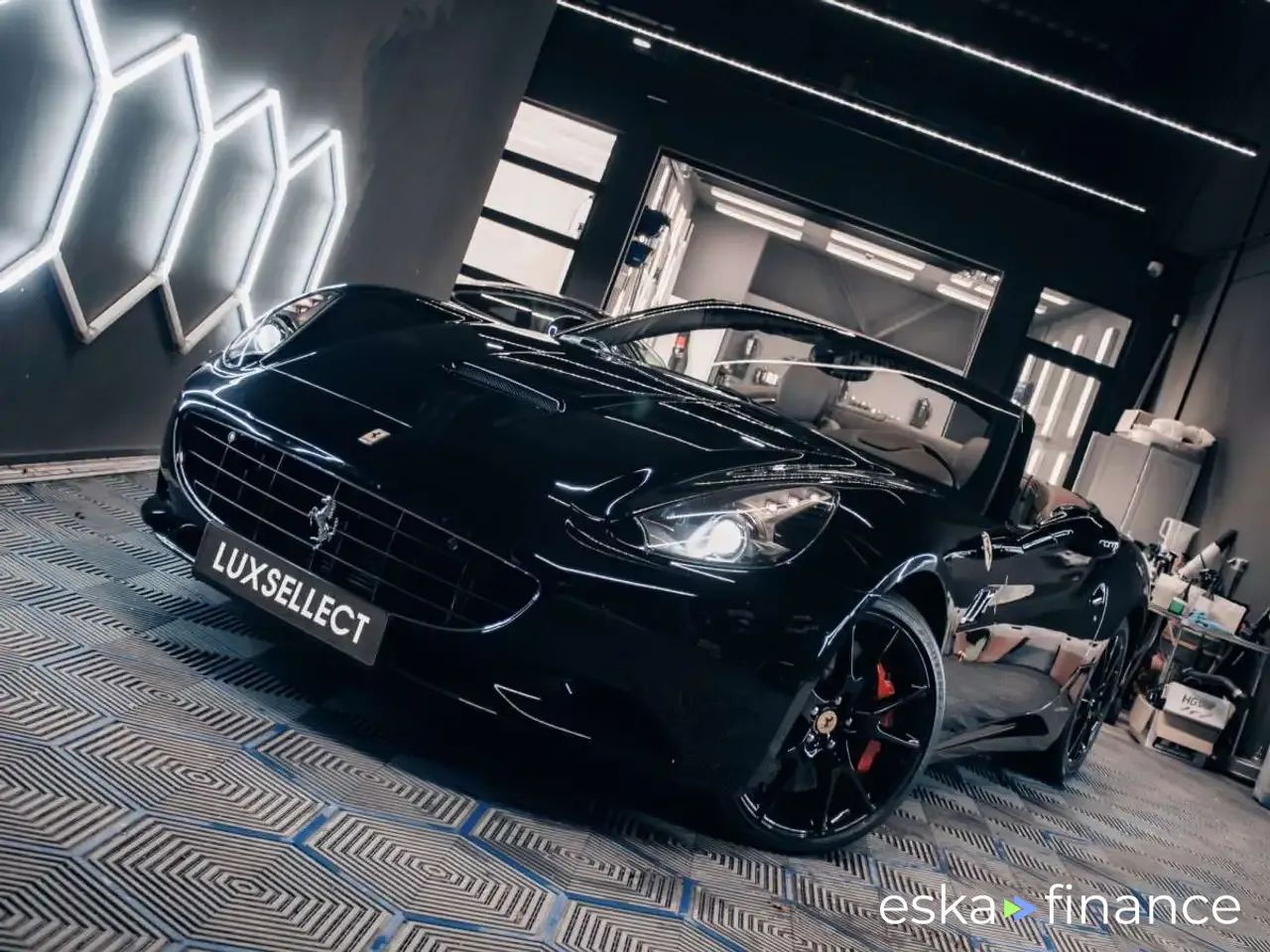 Financování Konvertibilní Ferrari California 2010