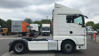 Tractor unit MAN TGX 2019