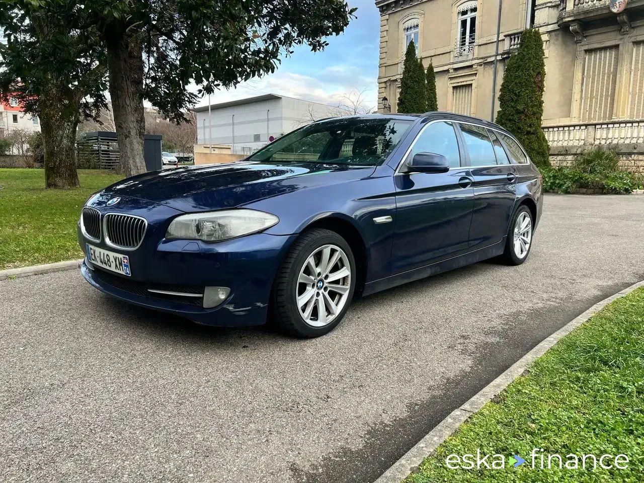 Finansowanie Wóz BMW 520 2011