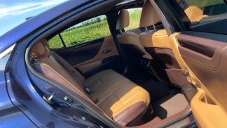 Lízing Sedan Lexus ES 300 2020