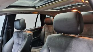 Lízing Hatchback MERCEDES R 350 2011
