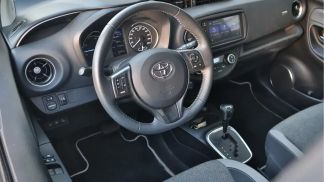 Leasing Hatchback Toyota Yaris 2020