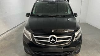 Financování Hatchback MERCEDES V 250 2018