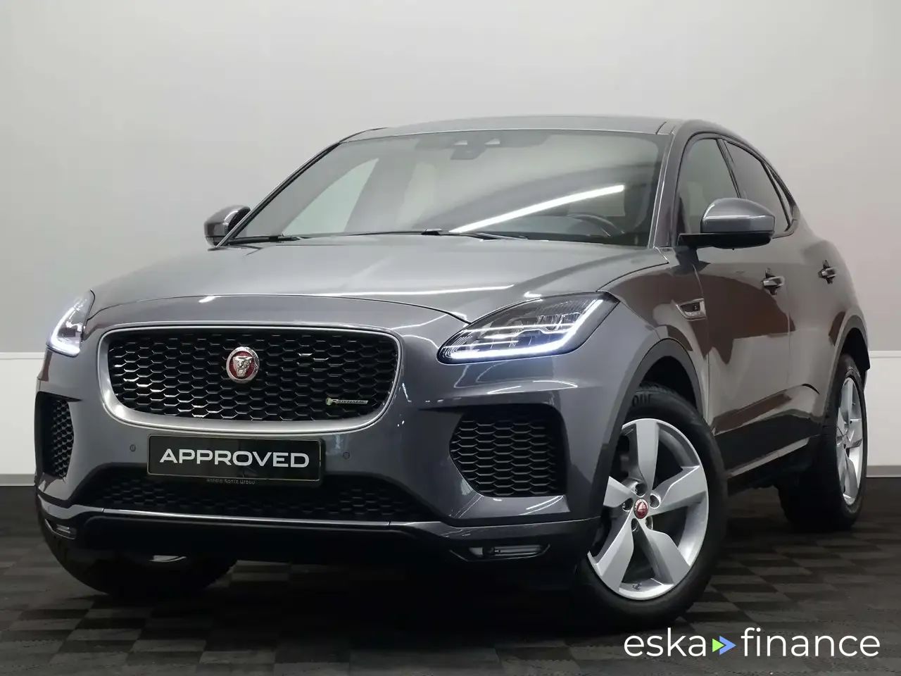 Leasing SUV Jaguar E-Pace 2021