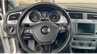 Leasing Sedan Volkswagen Golf 2015