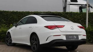 Lízing Sedan MERCEDES CLA 250 2020