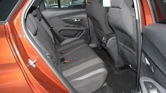 Lízing Hatchback Peugeot 3008 2016