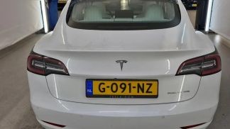 Lízing Hatchback Tesla Model 3 2019