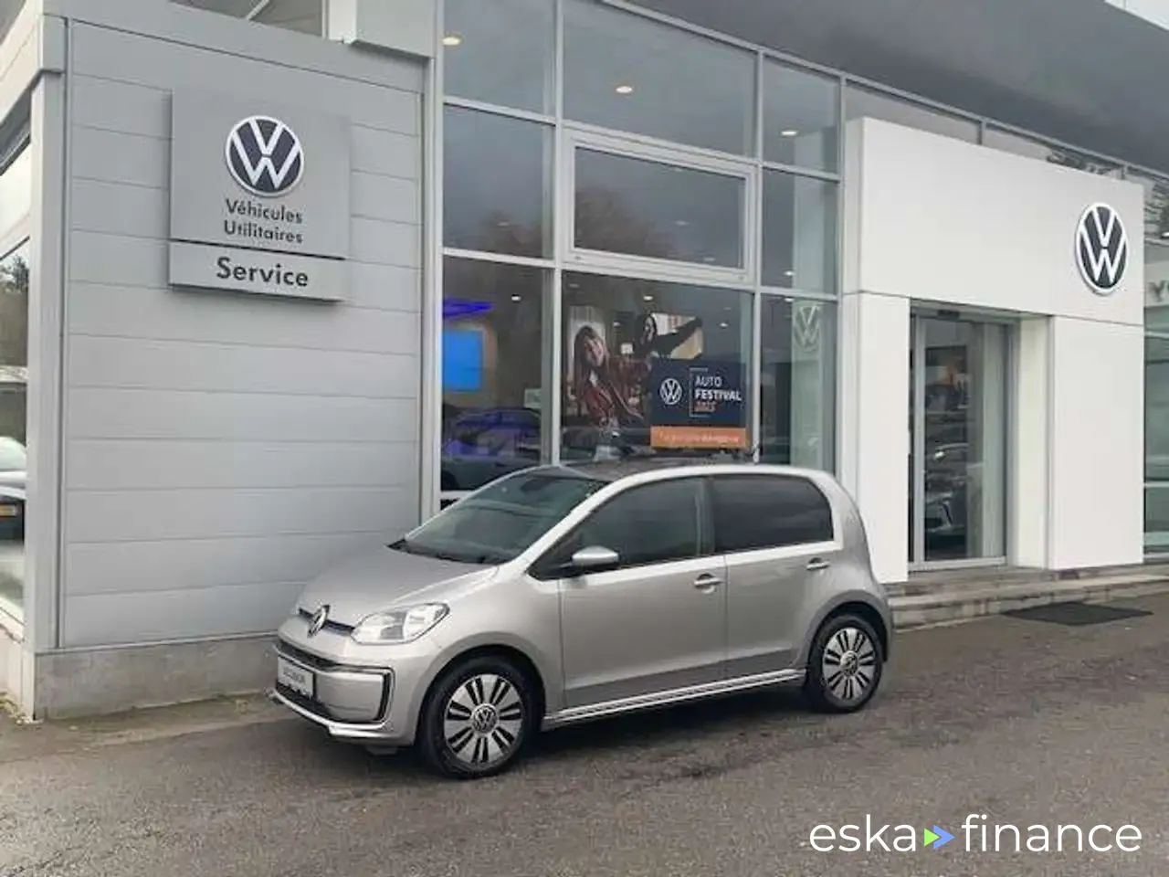 Leasing Sedan Volkswagen E-UP! 2022