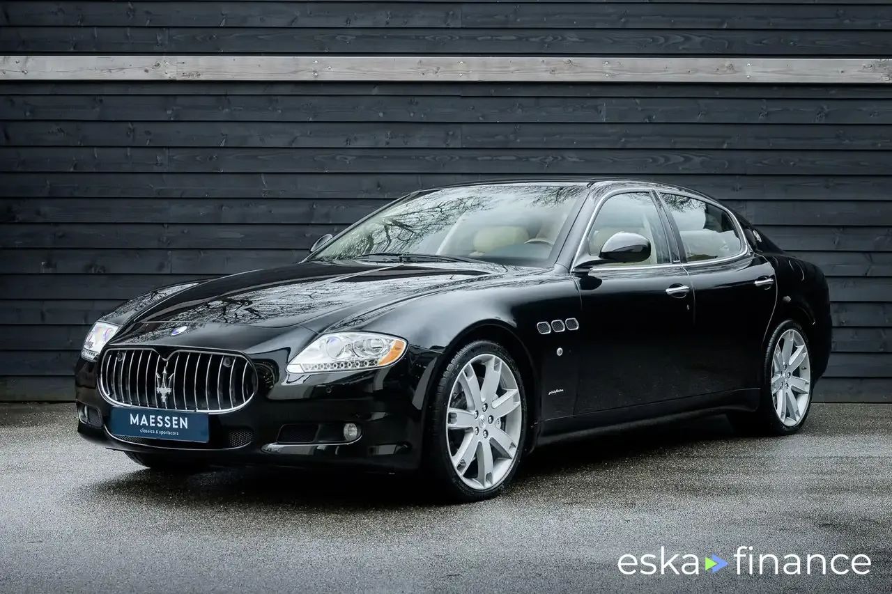Lízing Sedan Maserati Quattroporte 2011