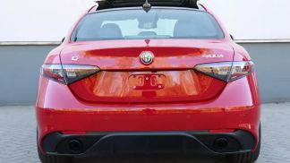Lízing Sedan Alfa Romeo Giulia 2025