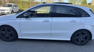 Financování Hatchback MERCEDES B 180 2019