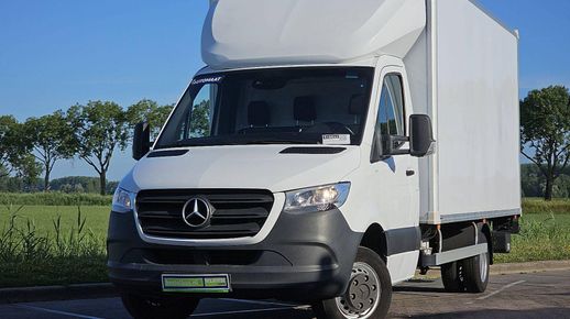 Mercedes-Benz SPRINTER 516 2021