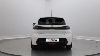 Lízing Sedan Peugeot 208 2021