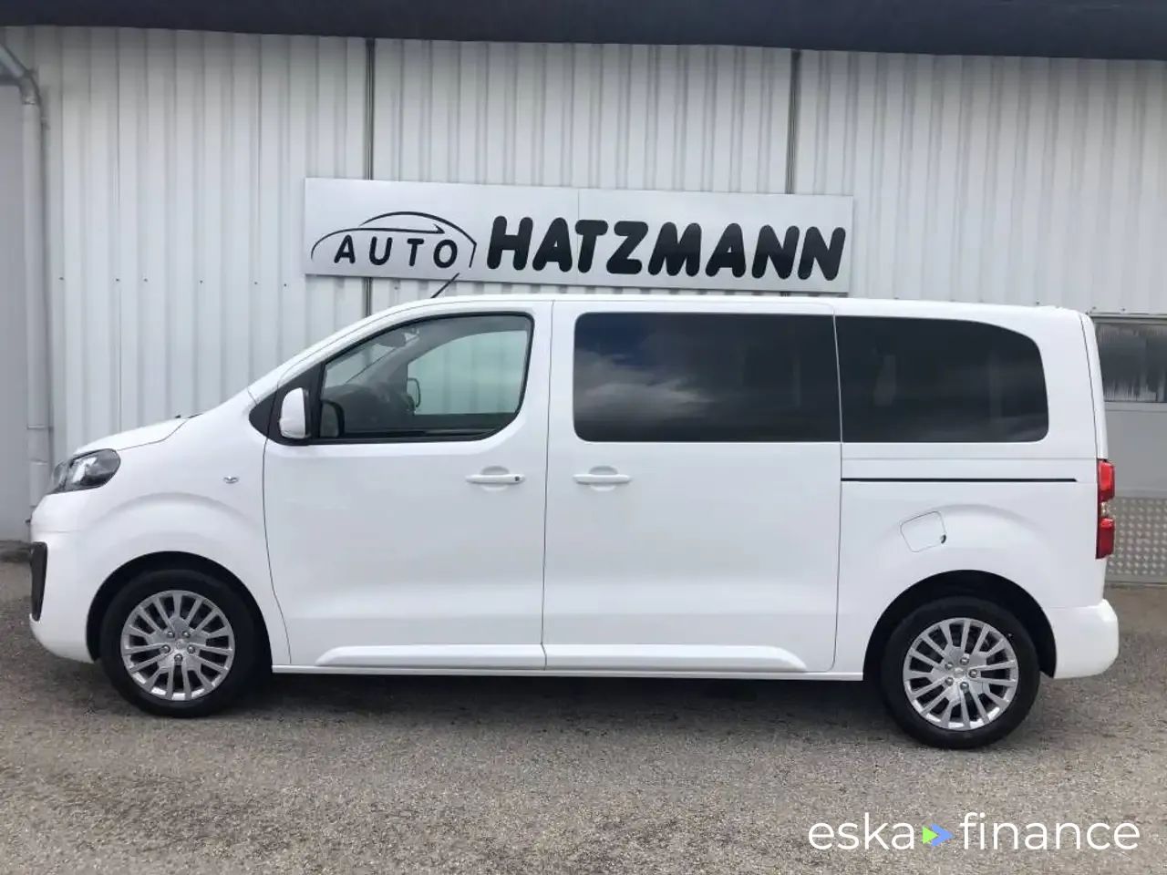 Lízing Hatchback Opel Zafira Life 2021