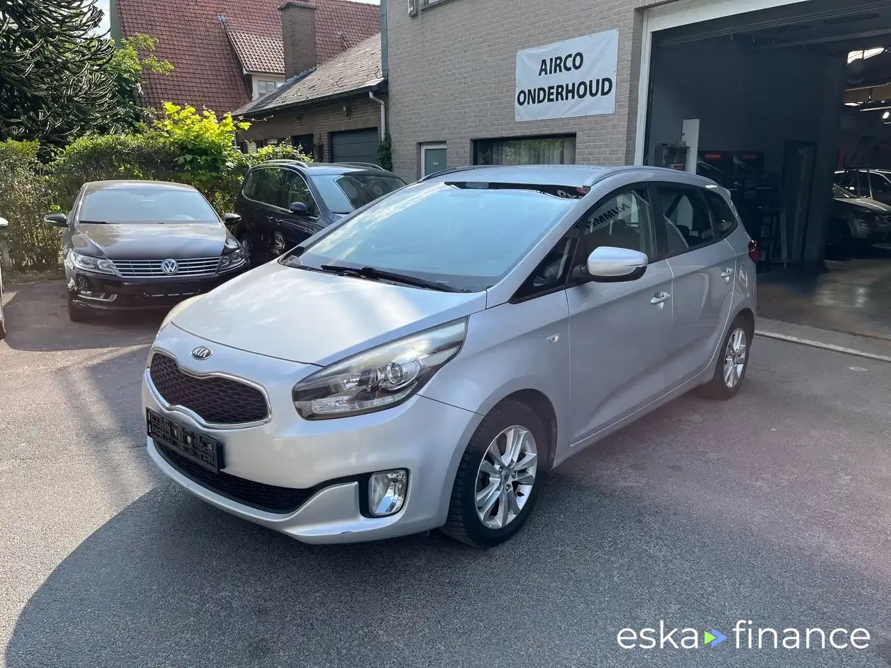Leasing Wagon Kia Carens 2013