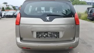 Lízing Hatchback Peugeot 5008 2013