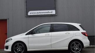 Lízing Hatchback MERCEDES B 200 2015