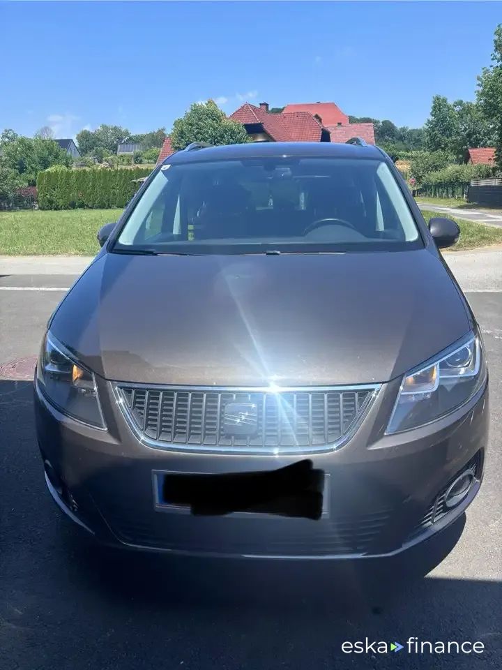 Lízing Hatchback Seat Alhambra 2015