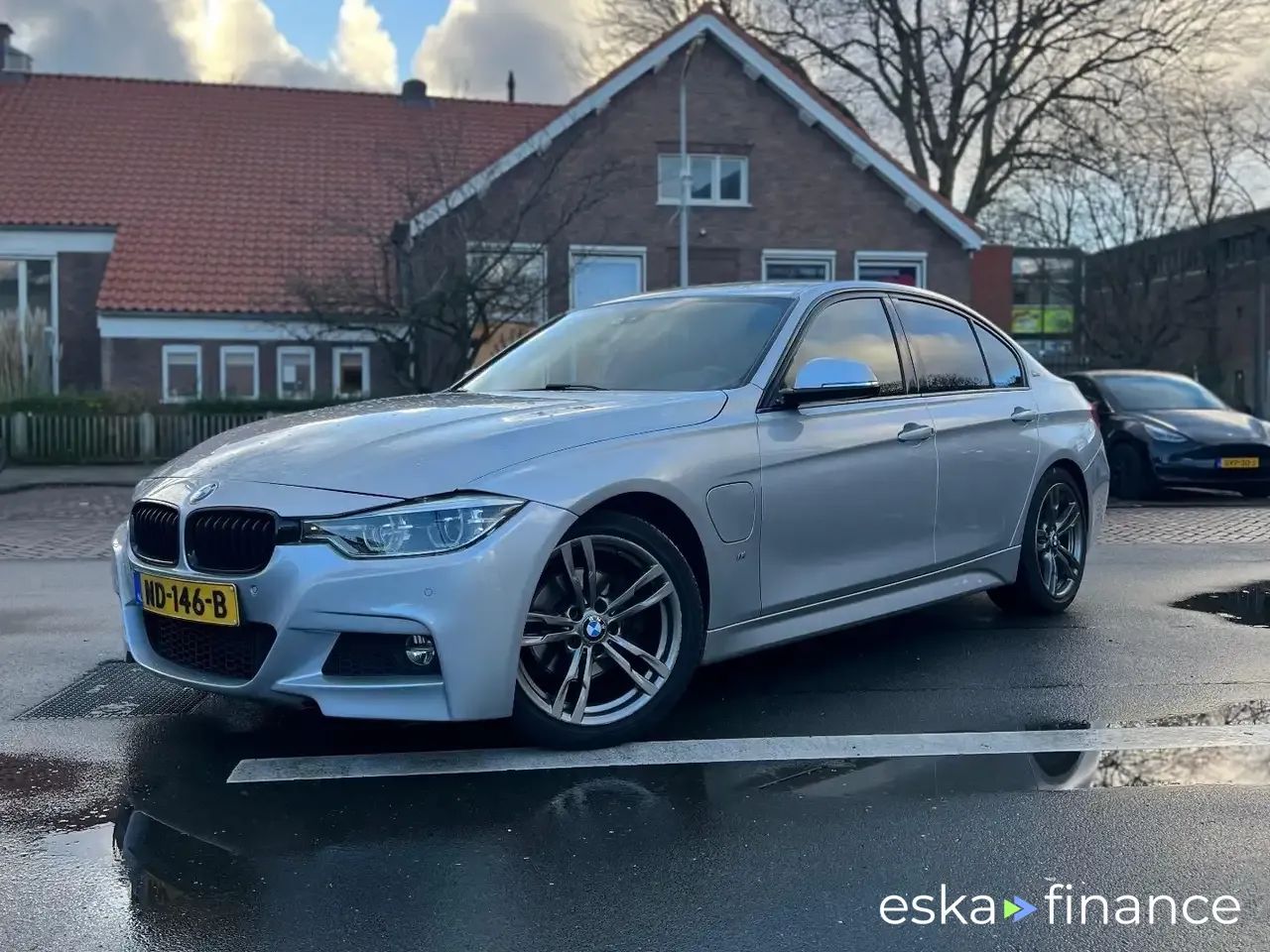 Leasing Sedan BMW 330 2017