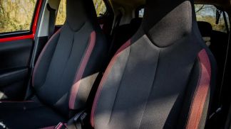 Leasing Hatchback Toyota AYGO 2017
