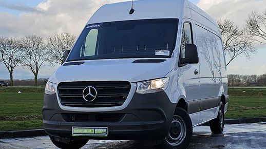 Mercedes-Benz SPRINTER 317 2023