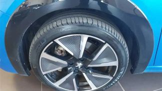 Lízing Sedan Peugeot 208 2020