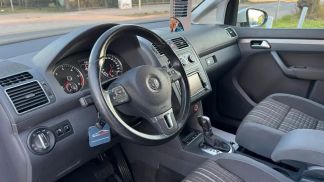 Financování Hatchback Volkswagen Touran 2013