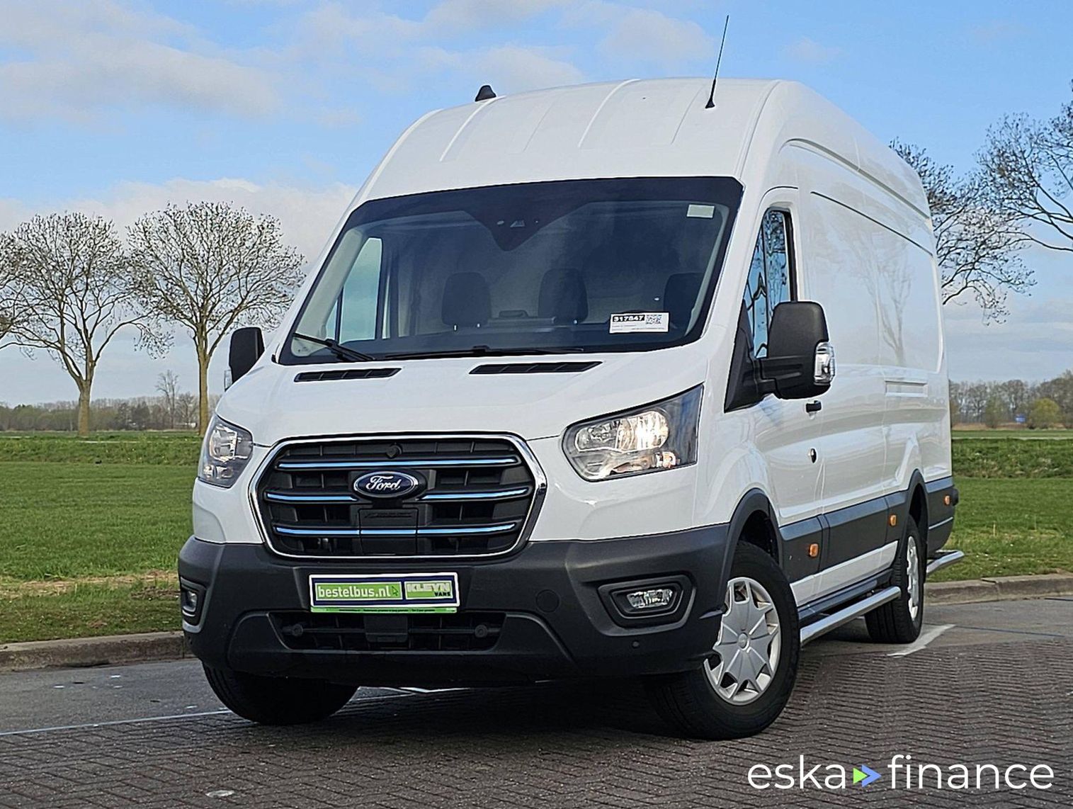 Leasing Van Ford E-TRANSIT 2023