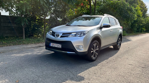 Toyota RAV4 2015