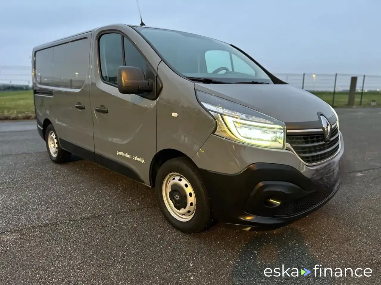 Finansowanie Van Renault Trafic 2020