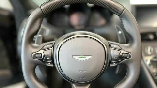 Leasing Convertible Aston Martin DBS 2022