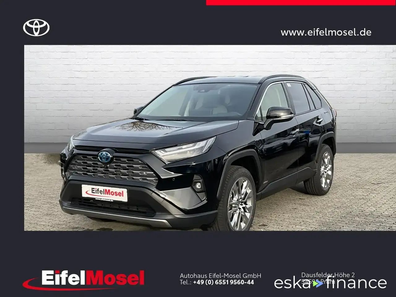 SUV Toyota RAV 4 2023