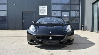 Lízing Kabriolet Ferrari California 2010