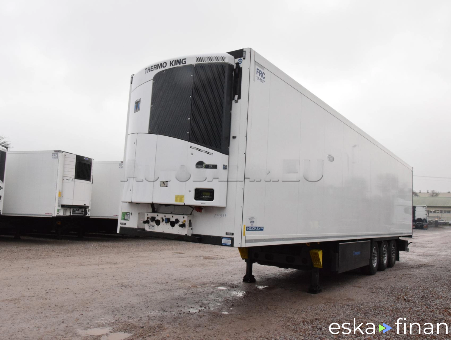 Leasing Semi-trailer THERMO KING SLXI 300 2022