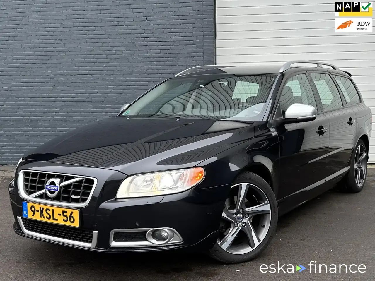 Finansowanie Wóz Volvo V70 2013