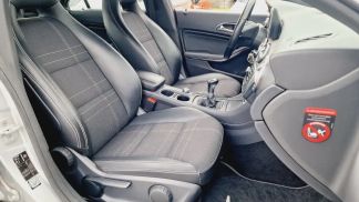 Lízing Sedan MERCEDES CLA 200 2014
