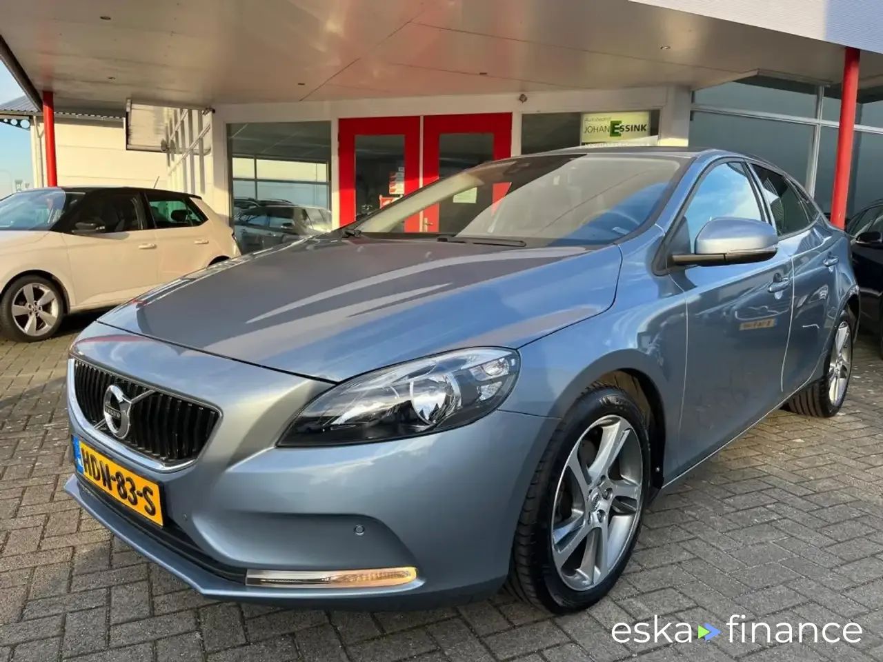 Financování Hatchback Volvo V40 2016