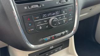 Lízing Hatchback Chrysler TOWN & COUNTRY 2014