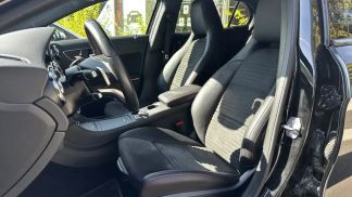 Hatchback MERCEDES GLA 180 2018