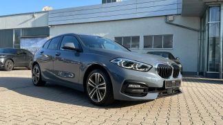 Lízing Sedan BMW 118 2019