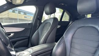 Lízing Sedan MERCEDES C 180 2021